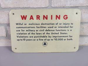 lot 1122 image: Vintage Bell System WARNING Metal Sign