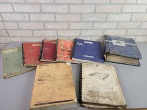 lot 1170 image: (8) Assorted Vintage Parts Manuals