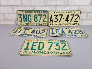 lot 1199 image: (5) 1960s Minnesota License Plates