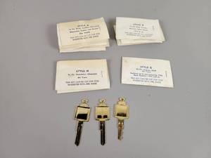 lot 1256 image: (22) 1950s Car Key Blanks - Ford, GM, Hudson, Nash and More
