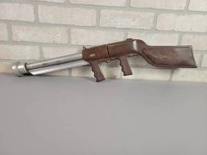 lot 1228 image: Vintage NEWELL Airfire Sub-Machine Gun
