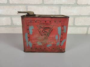 lot 1316 image: Antique DeLaval 12 Gallon Oil Can