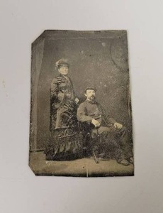 lot 1330 image: Antique Tintype Photograph - Looks like Civil War Soldier