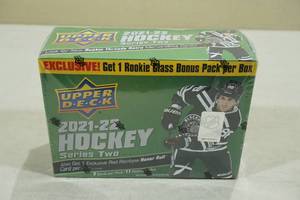 lot 16 image: 2021-22 Upper Deck Series 2 Box of Hockey Card Packs