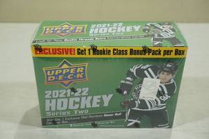 lot 17 image: 2021-22 Upper Deck Series 2 Box of Hockey Card Packs