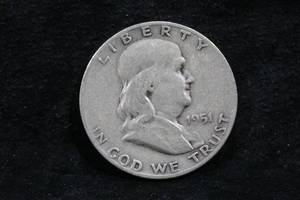 lot 37 image: 1951-S US Franklin Silver Half Dollar Coin