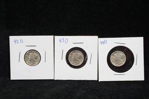 lot 42 image: 3 - US Mercury Silver Dime Coins - 1942-1944 Denver Mint