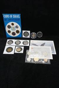 lot 59 image: Assorted International Coins - Israel, Canada, Mexico