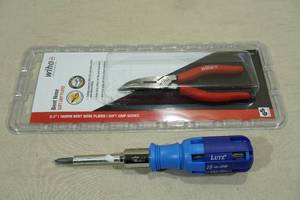 lot 175 image: Wiha Bent Nose Pliers with 15-in-1 Screw Driver Set