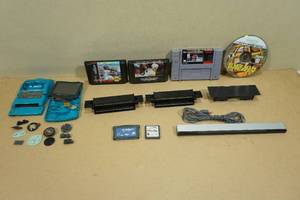 lot 210 image: Assorted Gaming -Sega Games, Nintendo Game, Xbox Game, DS Game