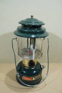 lot 214 image: Coleman CLX Adjustable Lantern