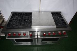 lot 65A image: Wolf DF606DG 60 Freestanding Professional Dual Fuel Range with Double Oven