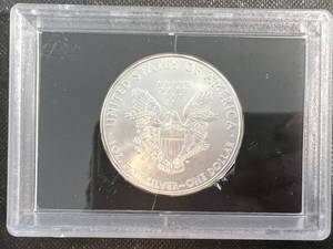 2010 AMERICAN SILVER EAGLE 1 TROY OZ .999 FINE SILVER SEALED