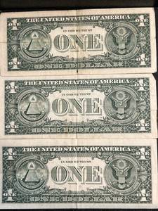 GROUP OF 3 US FEDERAL RESERVE NOTES WITH BETTER SERIAL NUMBERS