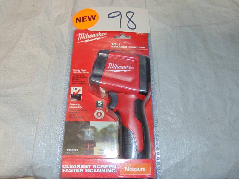 Milwaukee 2267-20H 10:1 Infrared Thermometer