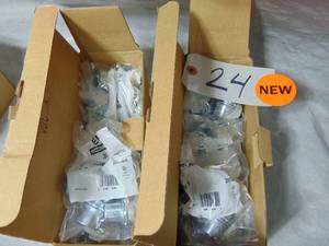 20- 5 Packs RACO 34 in. Uninsulated EMT Set-Screw Connector