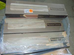 15 Case Lot MSI Ansley Amber 9 in. x 38 in. Glazed Ceramic Floor and Wall Tile (14.75 sq. ft.  case).