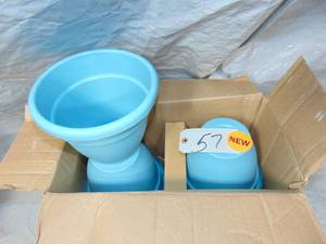 23 Pack Case   HC Companies Caribbean Plastic Planter, Dusty Teal, 8