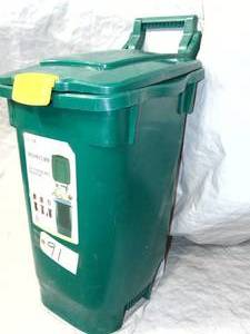 13 Gallon Green Curbside Rectangular Composting Container with Lid