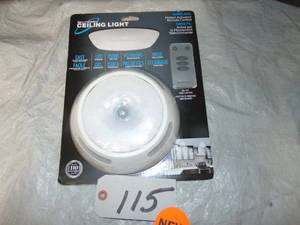 Wireless Ceiling Spotlight LED Light Fixture w remote control