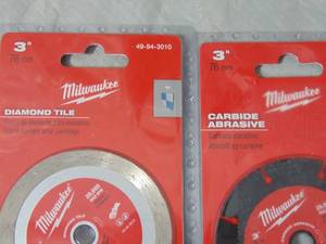 2 Milwaukee 3 in Blades