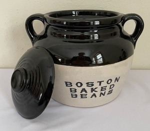 lot 13 image: Boston Baked Beans Lidded Bean Pot and 8 Individual Crocks