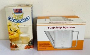 lot 69 image: Vintage Kitchen Goodies in Original Boxes