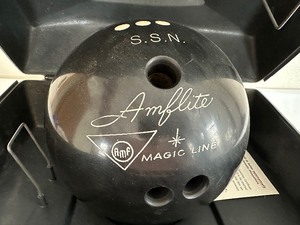 lot 80 image: Vintage Bowling Ball with Case