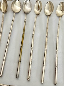 lot 72 image: Set of 12 Vintage Ice Tea SpoonsStraws Purchased in Hong Kong
