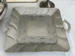 lot 76 image: Variety of Vintage Items