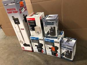Lot of Mixed Pumps Various Models and Conditions Customer Returns see Pictures