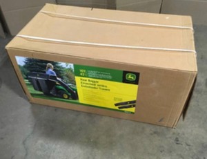 John Deere 42 in. Twin Bagger for 100 Series Tractors, Open Box, Review all pictures Customer Return