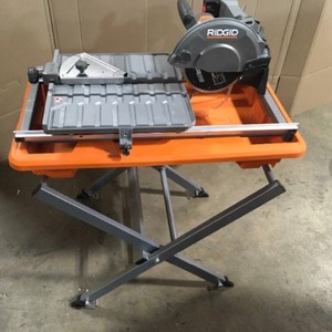 RIDGID 9 Amp Corded 7 in. Wet Tile Saw with Stand, Customer return, Review all pictures