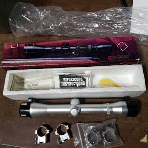 Simmons Pro Hunter Rifle Scope Model 1033