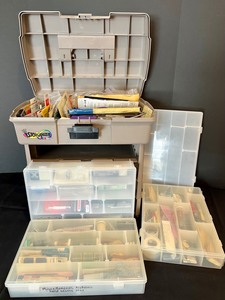 lot 116 image: Storganizer Full of Sewing Notions