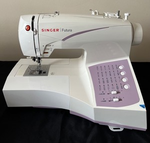 lot 43 image: Singer Futura SES1000 Sewing and Embroidery Machine with Accessories