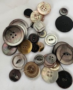 lot 37 image: Mother of Pearl Buttons, Book and Vintage Jar