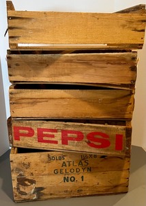 lot 160 image: Vintage Primitive Advertising Wood Crates Pepsi & Fruit