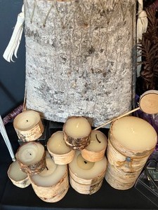 lot 164 image: Rustic Birch Decor & Candles