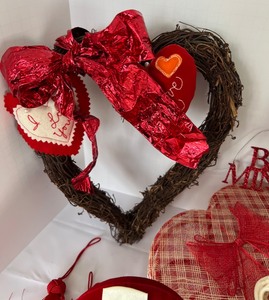 lot 209 image: Give Some Love