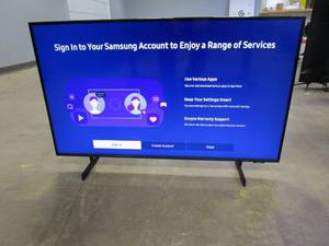 lot 852 image: SAMSUNG 43-Inch Class Crystal 4K UHD AU8000 Series HDR, 3 HDMI Ports, Motion Xcelerator, Tap View, PC on TV, Q Symphony, Smart TV with Alexa Built-In (UN43AU8000FXZA)