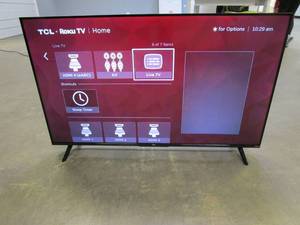 lot 863 image: TCL 43 Class 4-Series 4K UHD HDR Smart Roku TV  43S455