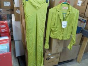 25 Free People New with Tags, 2 Pc...