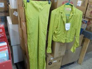 25 Free People New with Tags, 2 Pc...