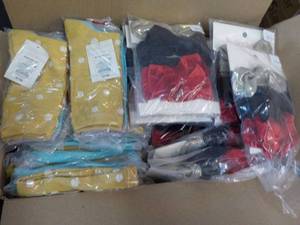 12 - 2 Packs Socks Shoes size 4-10 ...