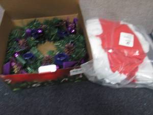 Advent Wreath, 12pk Santa Hats...