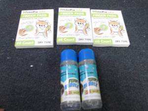 3- 60 ct pks Finger Pads Dental Wip...