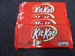 6- 4.5 oz XL KitKats...