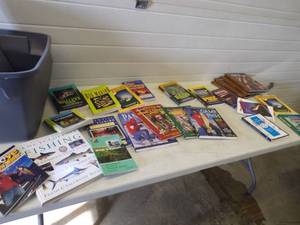 Hunting and Fishing Books with Tote