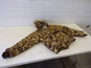 Winter Camo Coat Size M